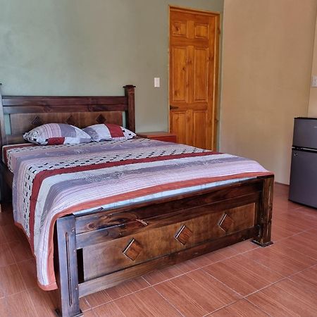 Hotel Gitana Corcovado, Y Tour Operador Drakes Bay エクステリア 写真